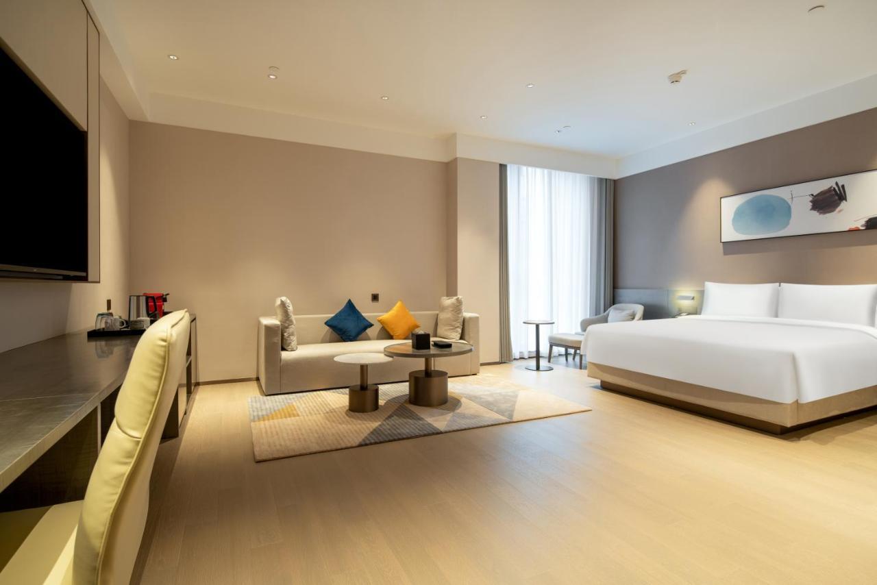 Hyatt Place Linyi People Square Екстер'єр фото