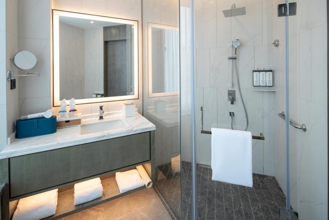 Hyatt Place Linyi People Square Екстер'єр фото