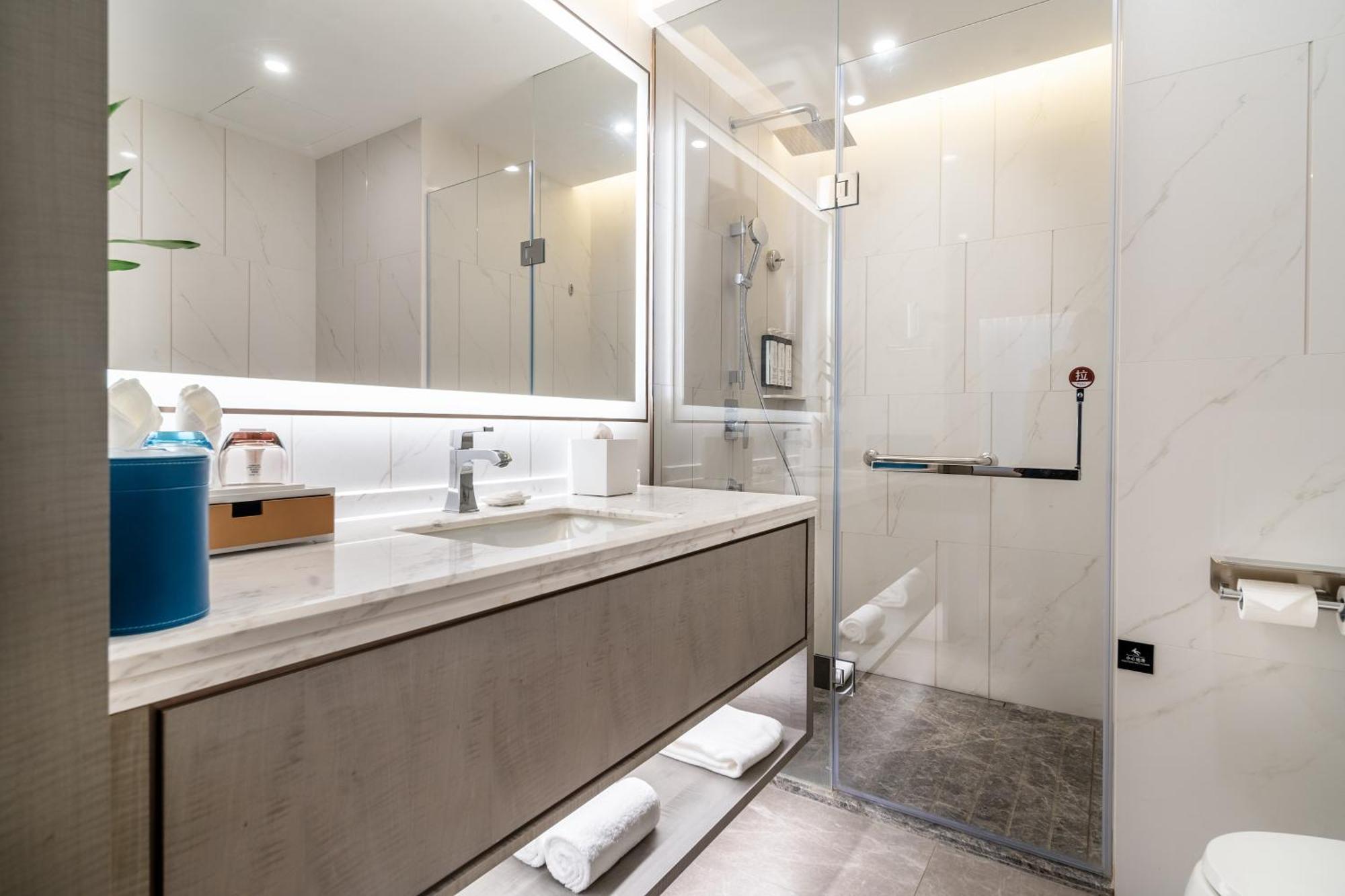 Hyatt Place Linyi People Square Екстер'єр фото