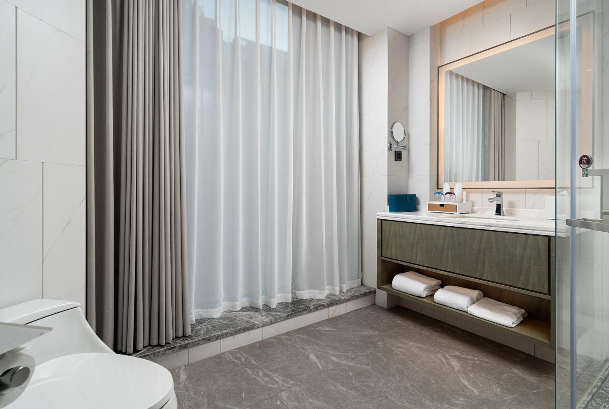 Hyatt Place Linyi People Square Екстер'єр фото